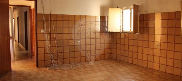 Entrepôt à Montargil, Portugal 823m² No. 70126 13