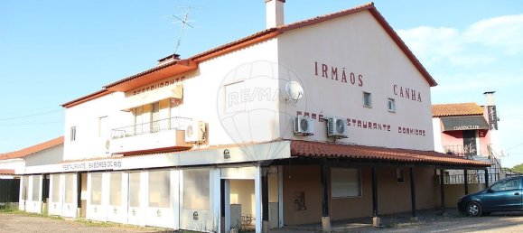 Entrepôt à Montargil, Portugal 823m² No. 70126 3