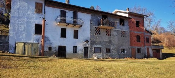 8 bedrooms House in Alta Valle Intelvi, Italy No. 362323 9