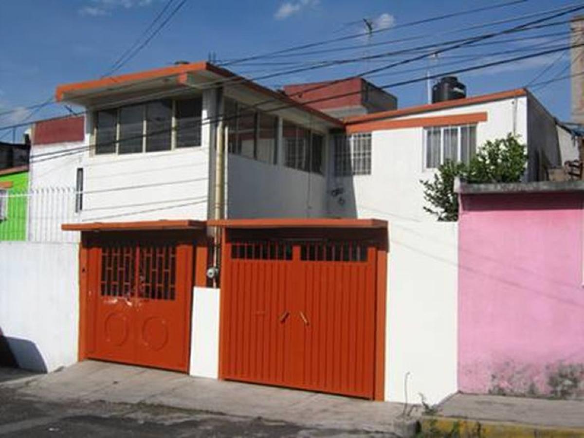 Casa de 3 dormitorios en San Buenaventura, Mexico No. 216668