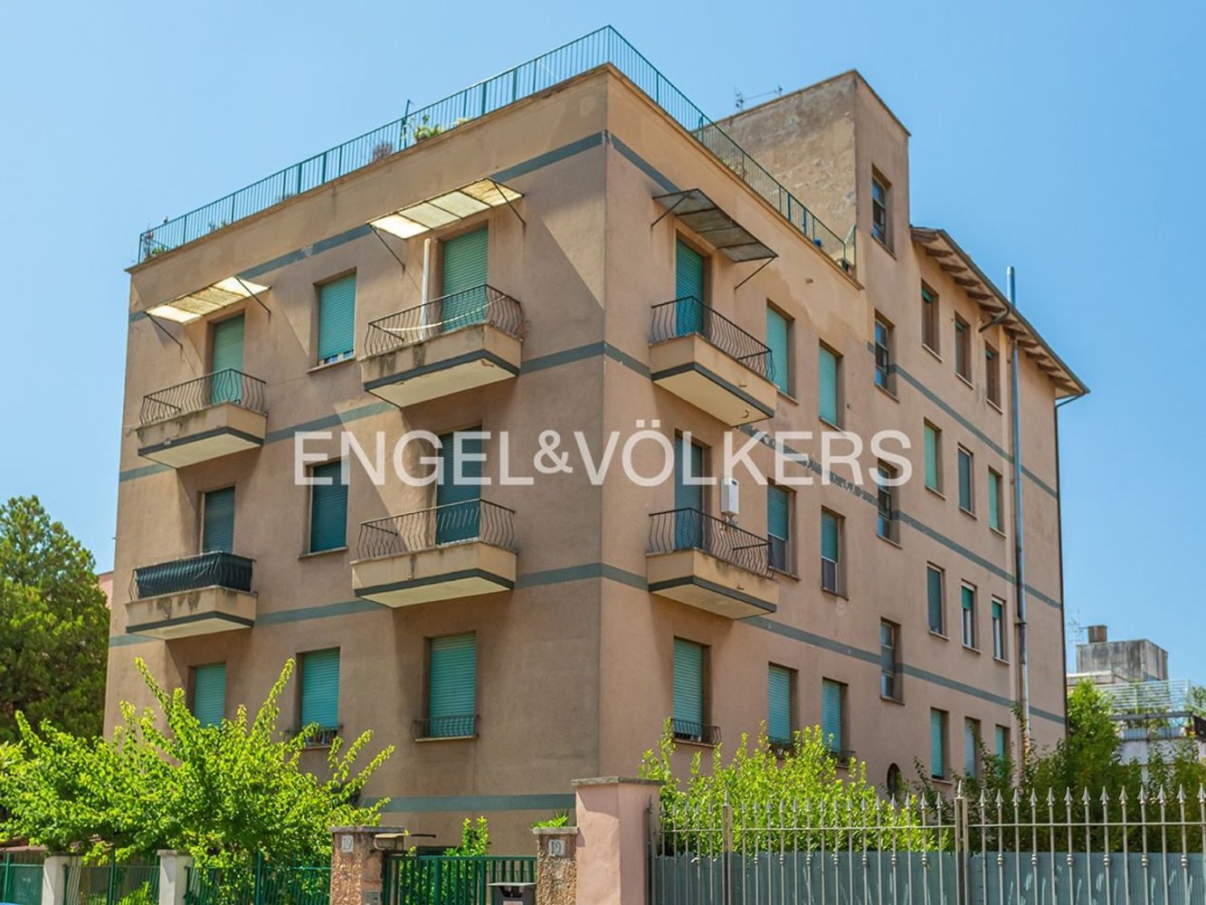 3-Zimmer Wohnung in Rome, Italy, Nr. 285594