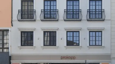 Moradia em banda de 10 divisões em Tulln an der Donau, Austria N.º 172868