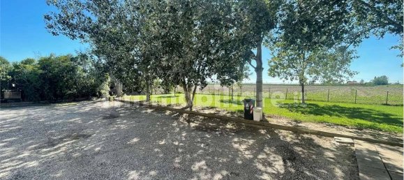 5غرفة منزل في Novi di Modena, Italy رقم 61155 14