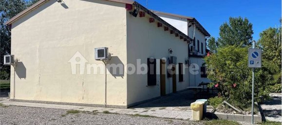 5غرفة منزل في Novi di Modena, Italy رقم 61155 13