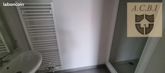 2 bedrooms Apartment in Orleans, France No. 220005 10