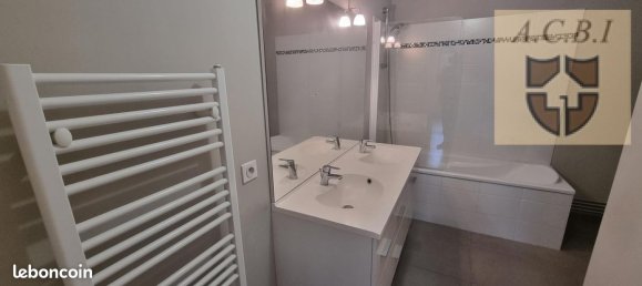 2 bedrooms Apartment in Orleans, France No. 220005 15