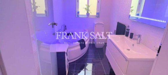 3 bedrooms Apartment in Mtarfa, Malta No. 4686 10