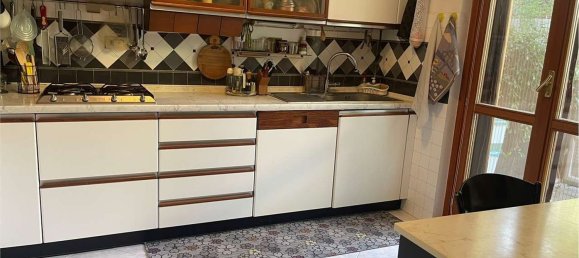 5 Schlafzimmer Haus in Perugia, Italy, Nr. 373085 31