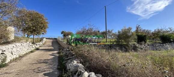 Земельный участок 13755м² в Модика, Италия № 62220 2