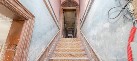 4 bedrooms Villa in Porto, Portugal No. 22938 33