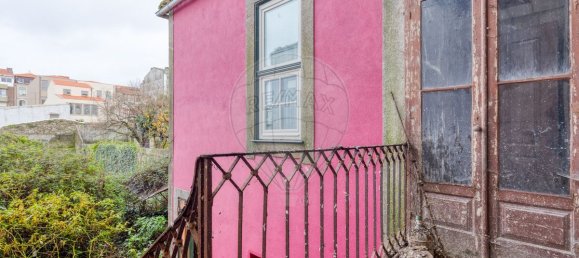 4 bedrooms Villa in Porto, Portugal No. 22938 7