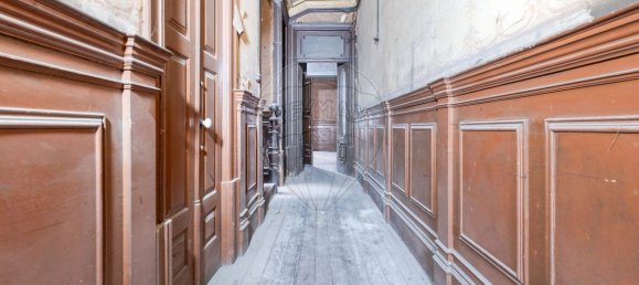 4 bedrooms Villa in Porto, Portugal No. 22938 11