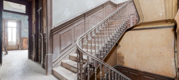 4 bedrooms Villa in Porto, Portugal No. 22938 18