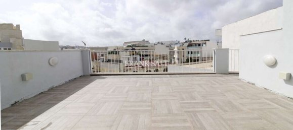 1 غرف نوم بانتهاوس في Swieqi, Malta رقم 11145 9