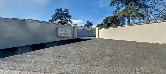 2 Schlafzimmer Wohnung in Creches-sur-Saone, France, Nr. 199632 12