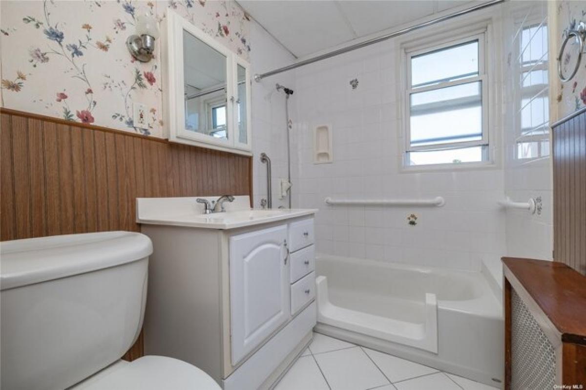 Casa de 3 dormitorios en Queens Village, USA No. 257189