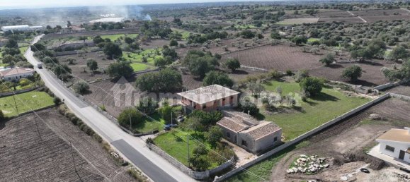 3 Schlafzimmer Haus in Modica, Italy, Nr. 110942 48