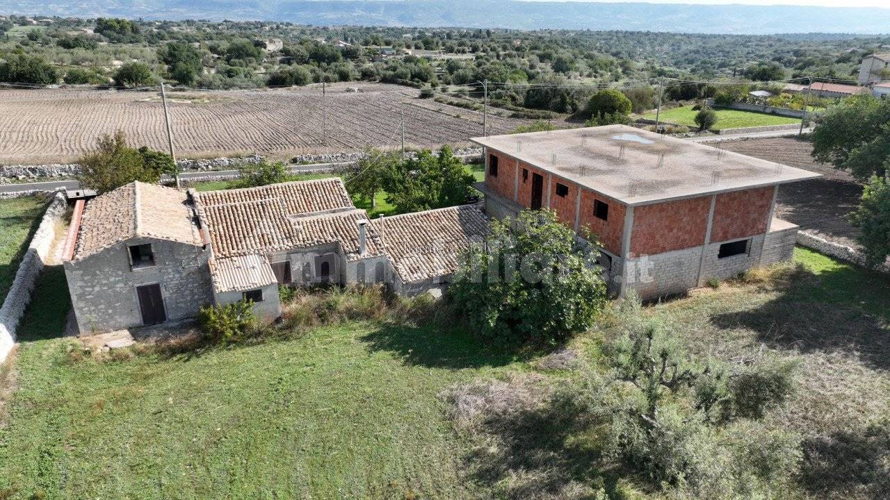 3 Schlafzimmer Haus in Modica, Italy, Nr. 110942