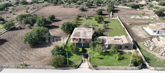 3 Schlafzimmer Haus in Modica, Italy, Nr. 110942 10