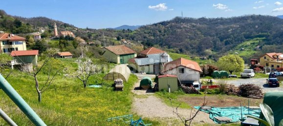 Villa de 2 dormitorios en Campomorone, Italy No. 185163 8