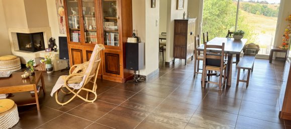 5 bedrooms House in Varetz, France No. 349651 7