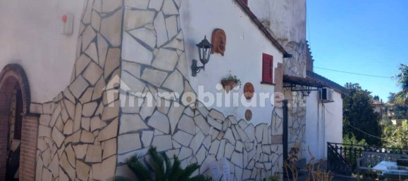 3 Schlafzimmer Villa in Rome, Italy, Nr. 370321 5