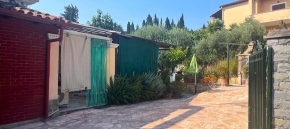 3 chambres appartement à vendre à Corfu, Central Corfu and Diapontian Islands, Corfu, Ionian Islands, Peloponnese, Western Greece and the Ionian, Greece № 92589 15