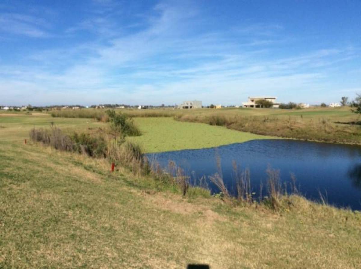  Land in Escobar, Argentina No. 113019