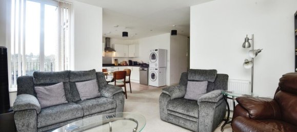 Apartamento T2 em Watford, United Kingdom N.º 6841 2