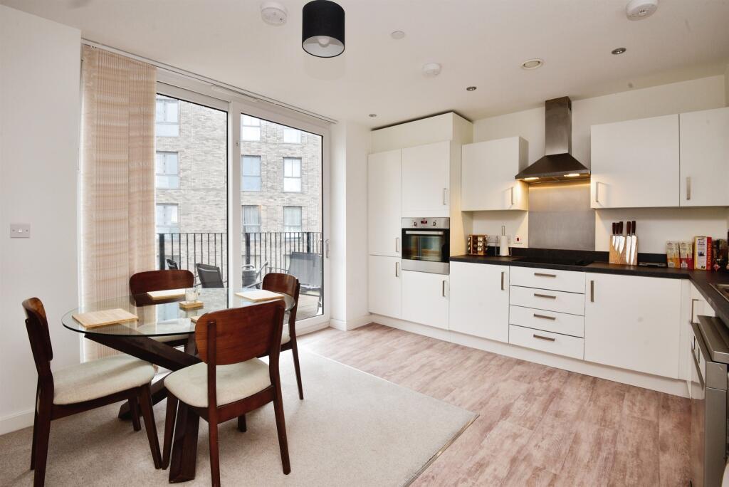 Apartamento T2 em Watford, United Kingdom N.º 6841