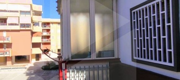 3 chambres Appartement à Bari, Italy No. 23748 17