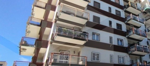 3 chambres Appartement à Bari, Italy No. 23748 2