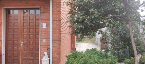 3 bedrooms Apartment in Cerro Maggiore, Italy No. 15344 11