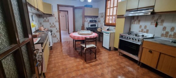 3 bedrooms Apartment in Cerro Maggiore, Italy No. 15344 45
