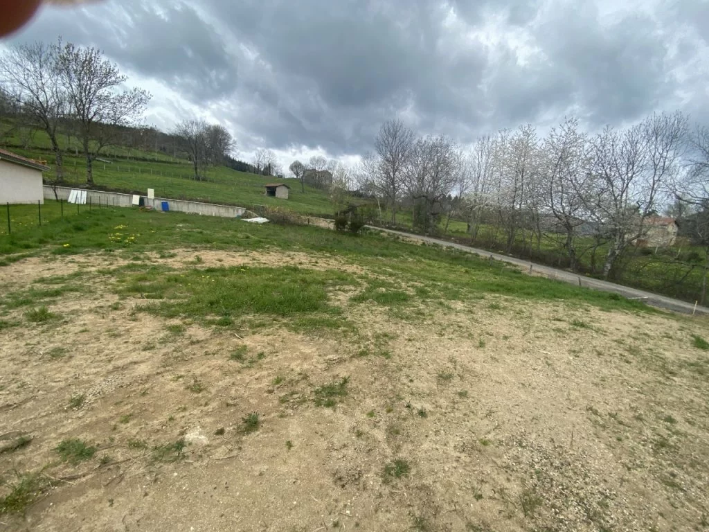 Terrain à Saint-Jean-Soleymieux, France 850m² No. 81676