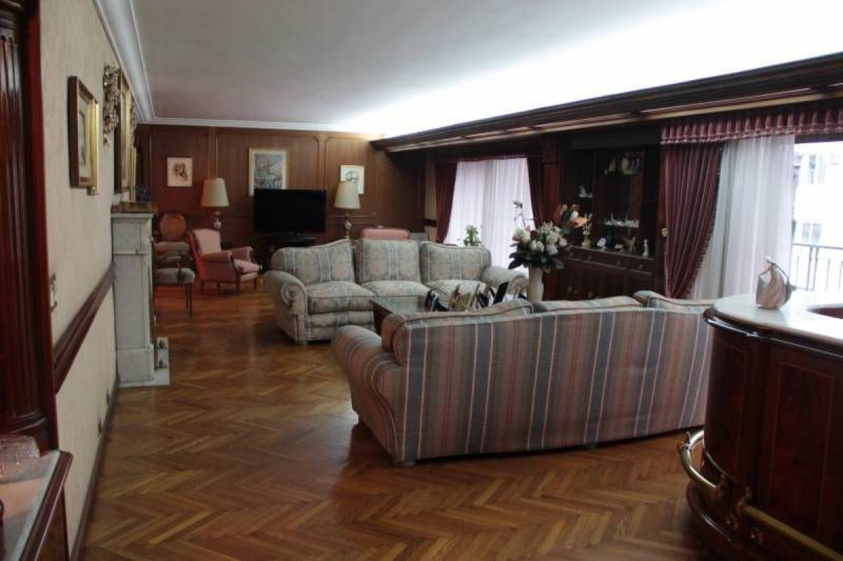 4 Schlafzimmer Wohnung in Buenos Aires, Argentina, Nr. 70728