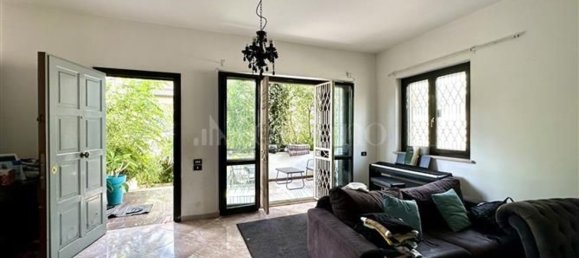 8 rooms Villa in Palermo, Italy No. 48875 35