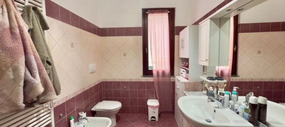 5-Zimmer Wohnung in Pistoia, Italy, Nr. 225375 7