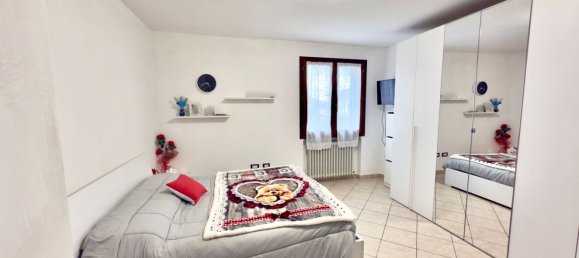 5-Zimmer Wohnung in Pistoia, Italy, Nr. 225375 12