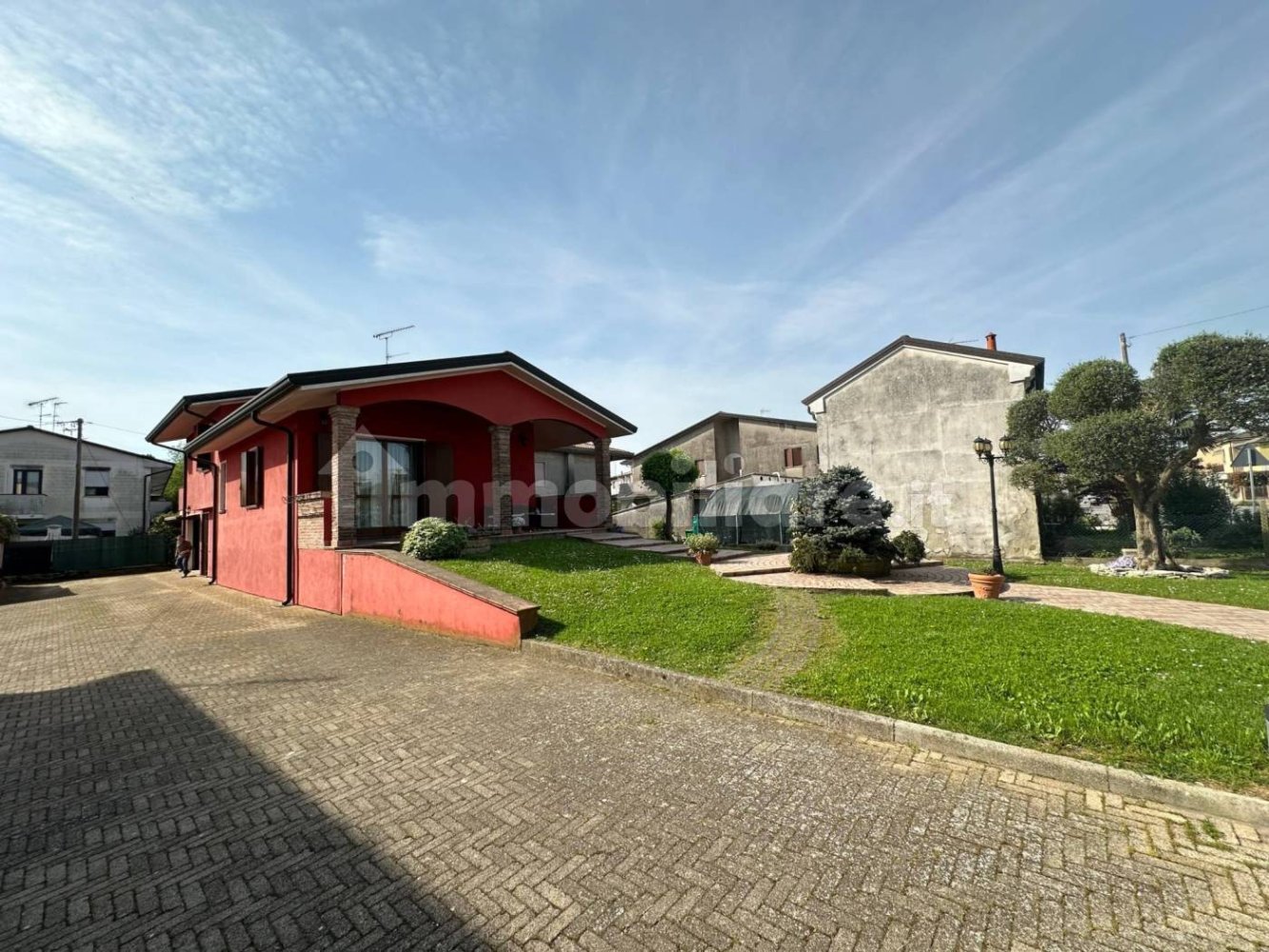 5-Zimmer Villa in Rovigo, Italy, Nr. 354461
