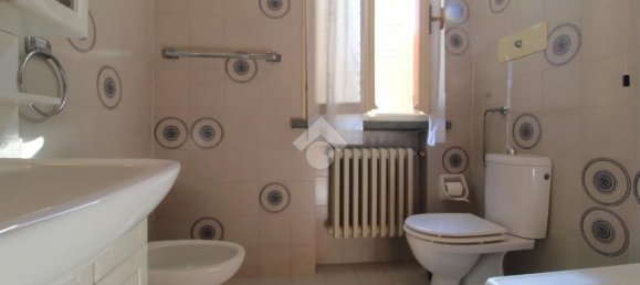 7-Zimmer Villa in Bagnolo in Piano, Italy, Nr. 289725 37