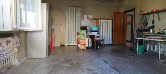 7-Zimmer Villa in Bagnolo in Piano, Italy, Nr. 289725 41