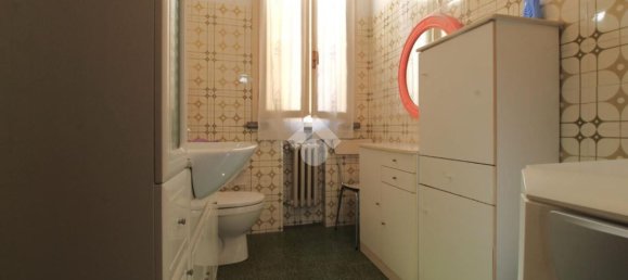 7-Zimmer Villa in Bagnolo in Piano, Italy, Nr. 289725 39