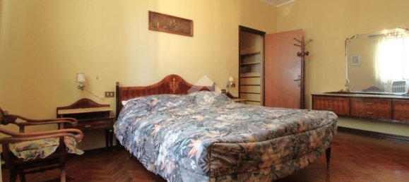 7-Zimmer Villa in Bagnolo in Piano, Italy, Nr. 289725 27