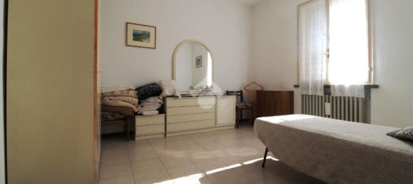 7-Zimmer Villa in Bagnolo in Piano, Italy, Nr. 289725 14