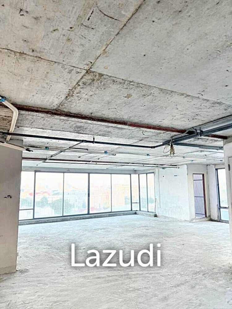 3 bedrooms Penthouse in Bangkok, Thailand No. 13386