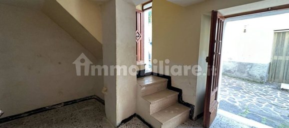 2 Schlafzimmer Haus in Roccamorice, Italy, Nr. 105256 9