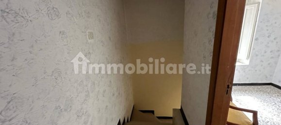 2 Schlafzimmer Haus in Roccamorice, Italy, Nr. 105256 25