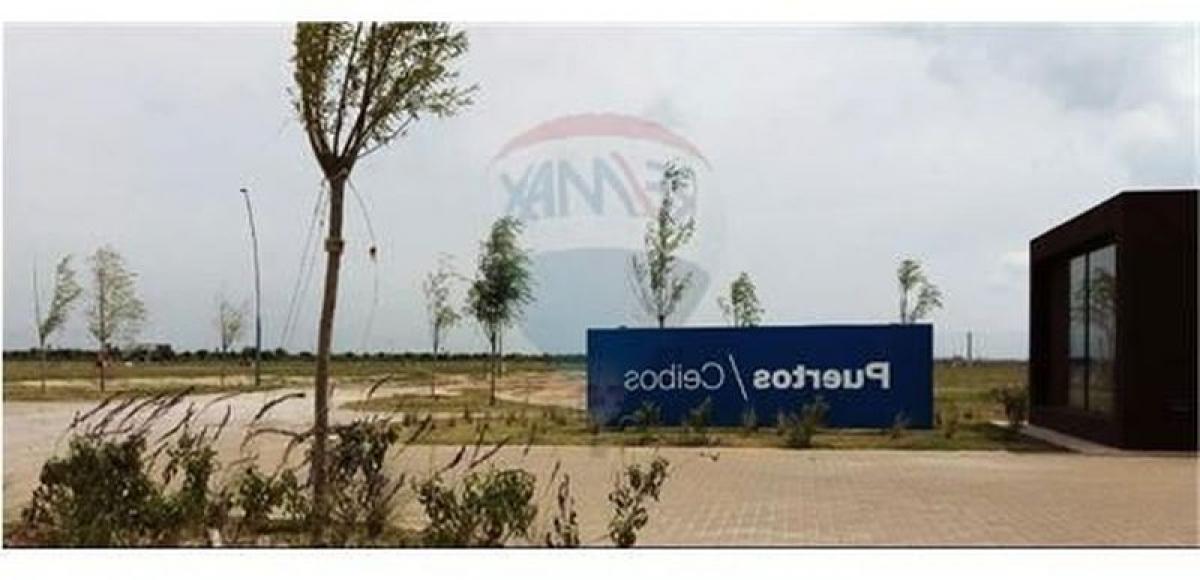  قطعة أرض في Escobar, Argentina رقم 115584