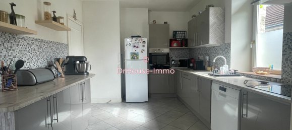 3 bedrooms House in Coullons, France No. 241883 4